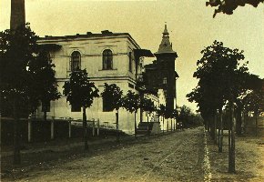 Front Łazienek od ul. Komitetowej 1907r.